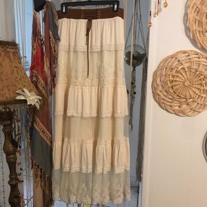 Gorgeous boho lace cream skirt with southw scarf